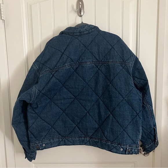 Men’s Levi’s trucker jean jacket. NWT. - Picture 3 of 3